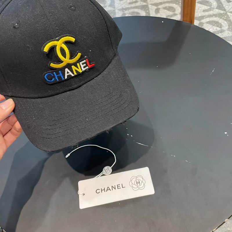 Chanel cap (310)