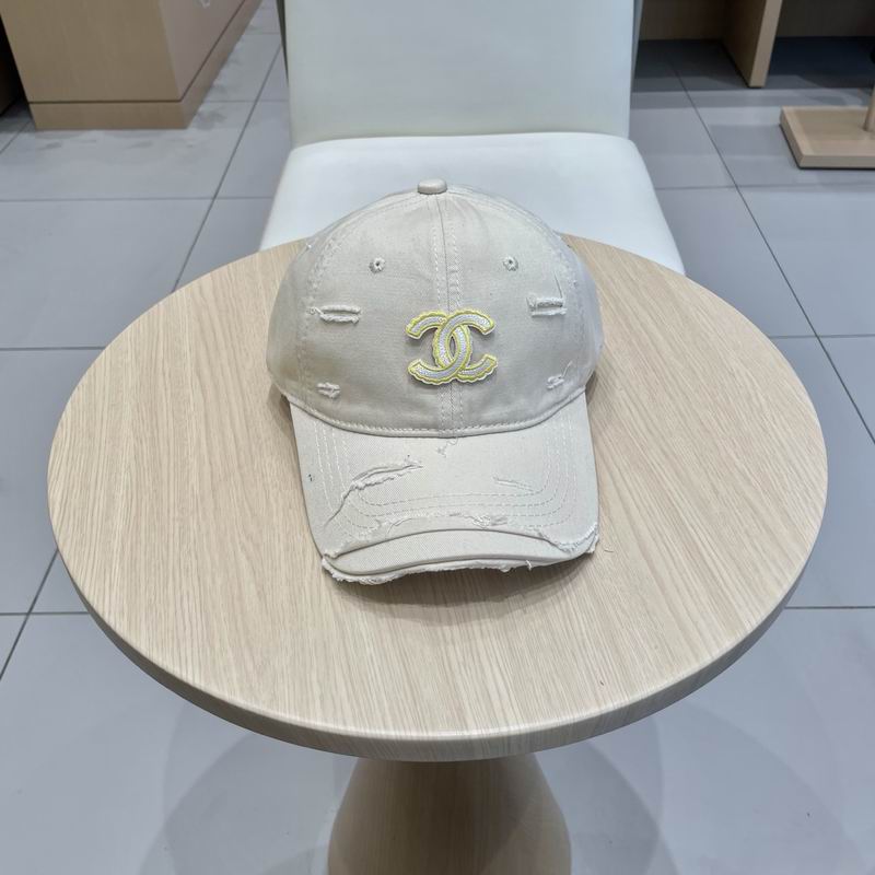 Chanel cap (331)