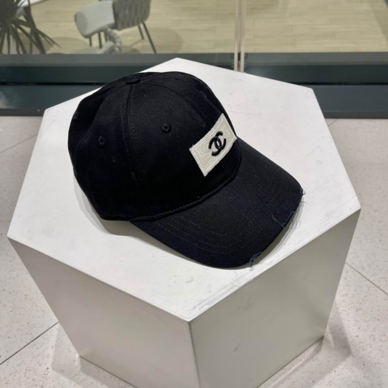 Chanel cap (337)