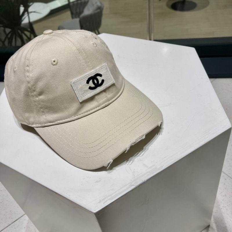 Chanel cap (354)