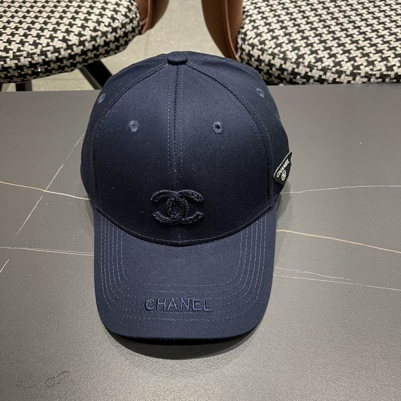 Chanel cap (405)