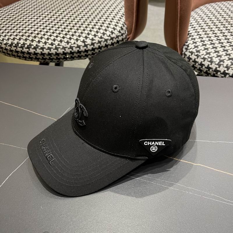 Chanel cap (418)
