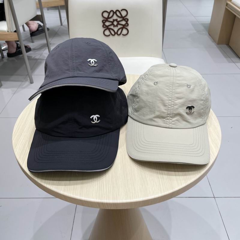 Chanel cap (511)