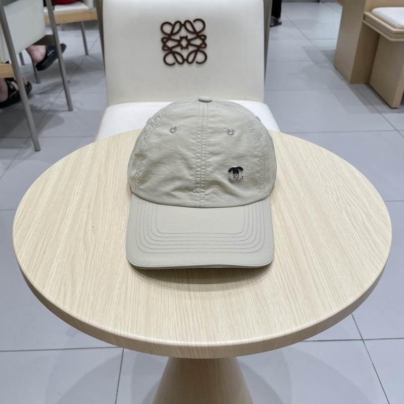 Chanel cap (524)