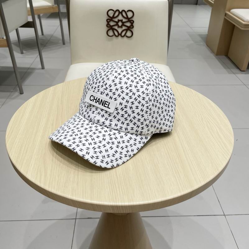Chanel cap (566)