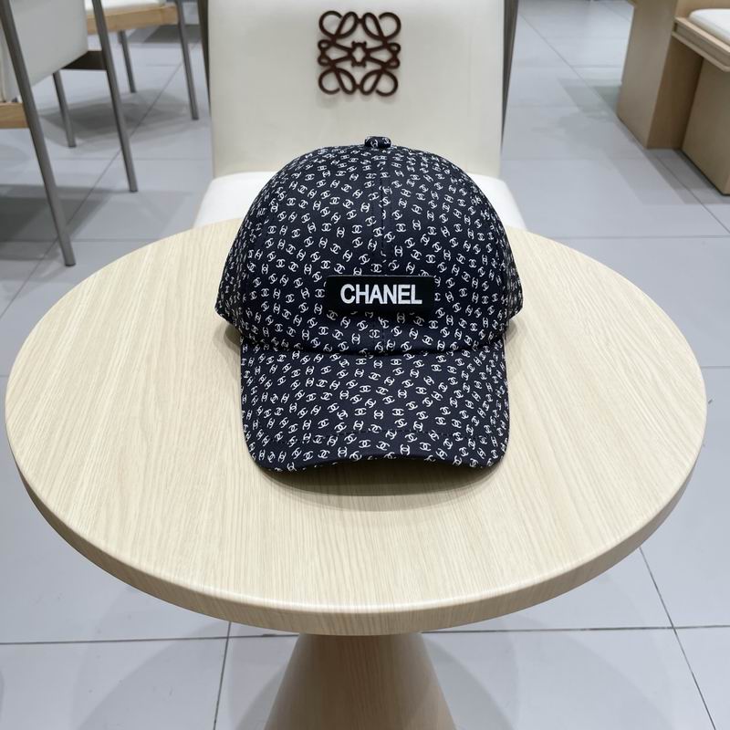 Chanel cap (576)