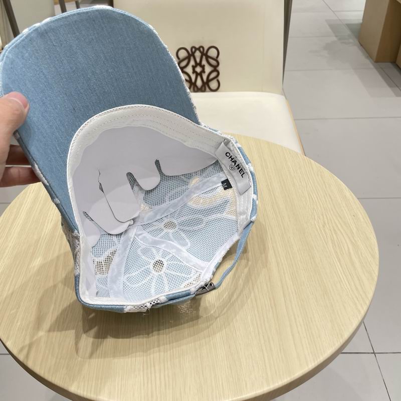 Chanel cap (587)