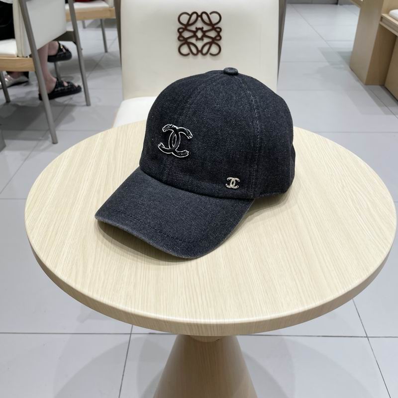 Chanel cap (621)