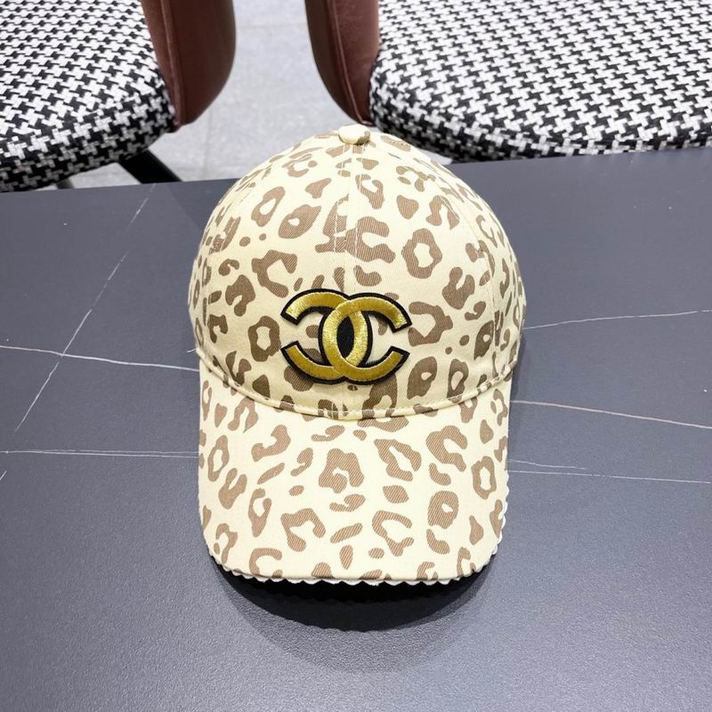 Chanel cap (633)