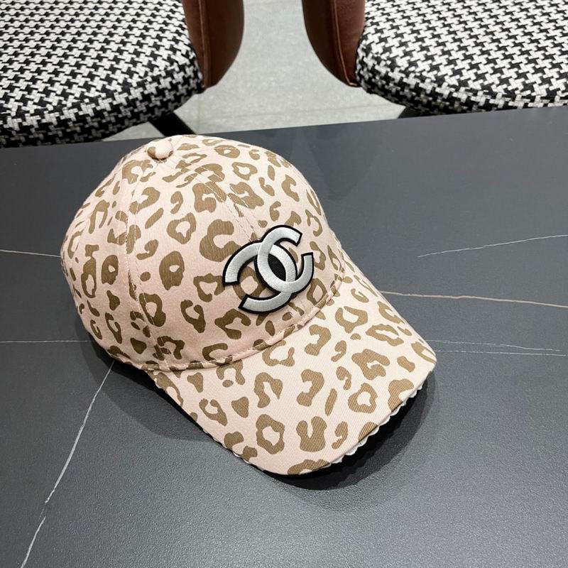 Chanel cap (642)
