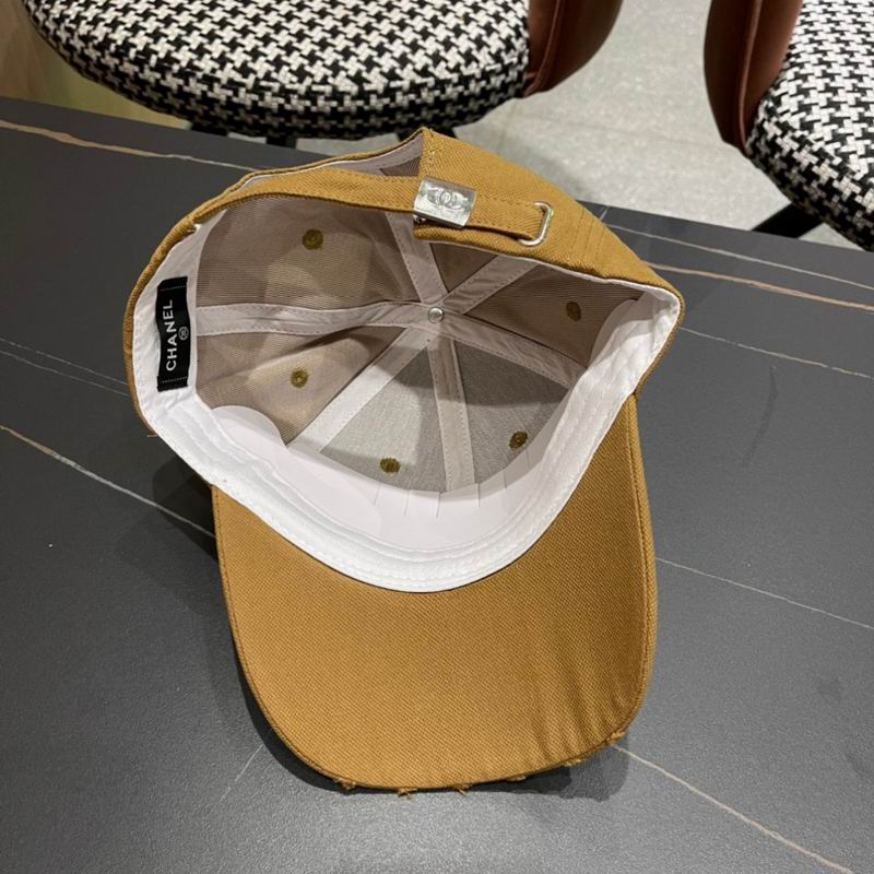 Chanel cap (646)