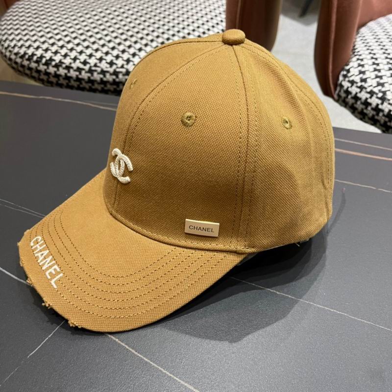 Chanel cap (653)