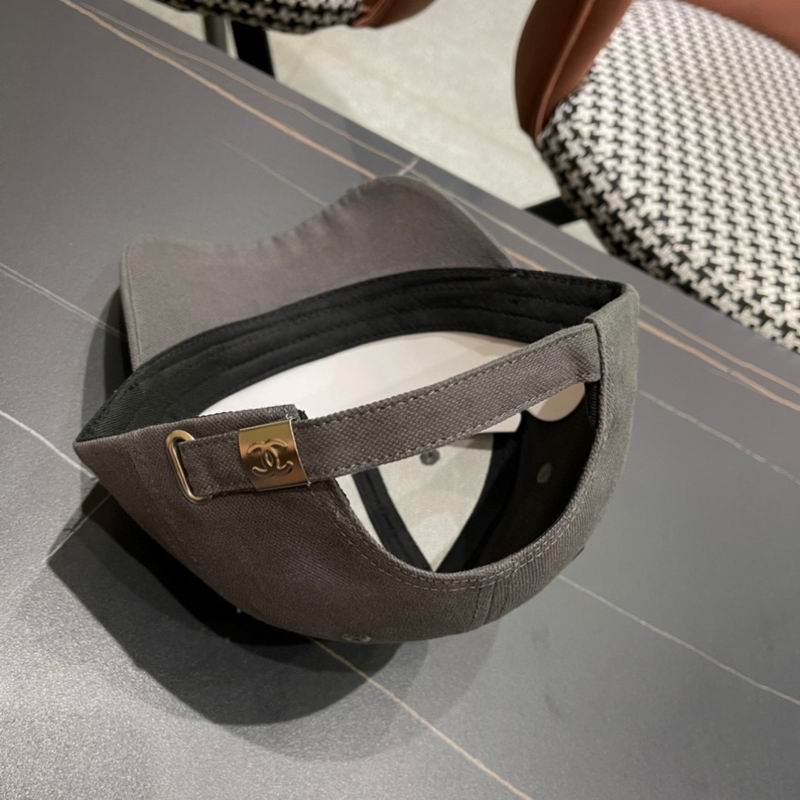 Chanel cap (656)
