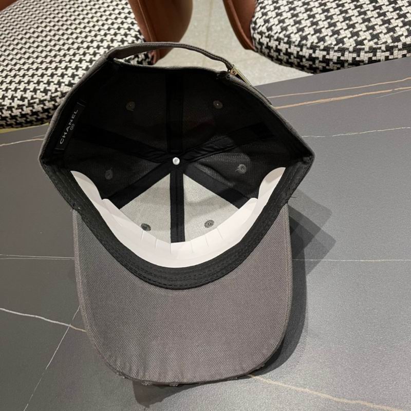 Chanel cap (657)