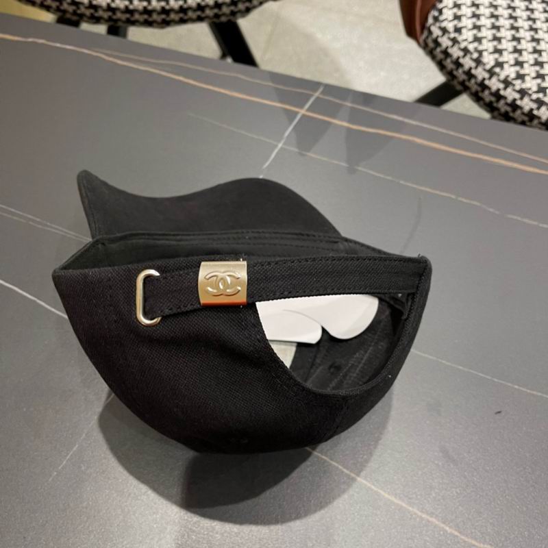Chanel cap (678)