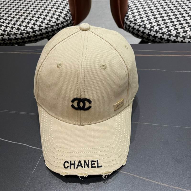 Chanel cap (698)