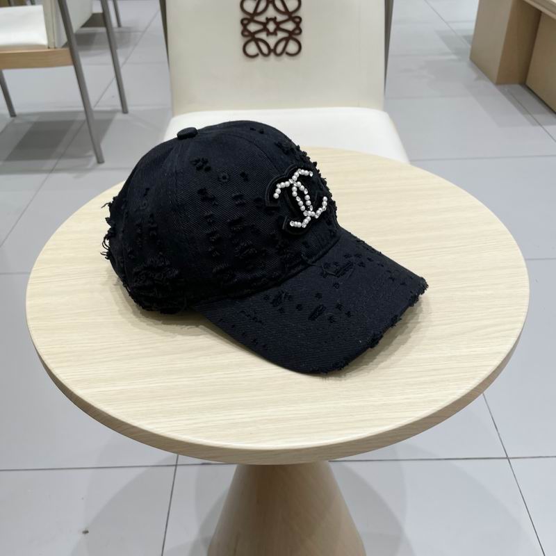 Chanel cap (74)