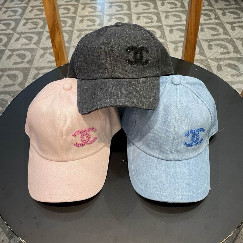 Chanel cap (81)