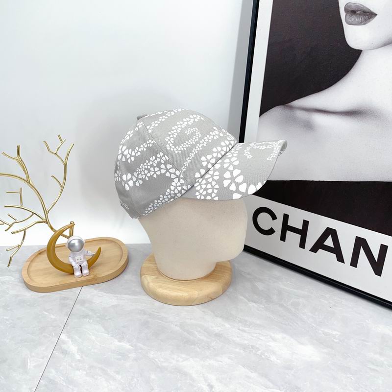 Chanel cap dx (200)