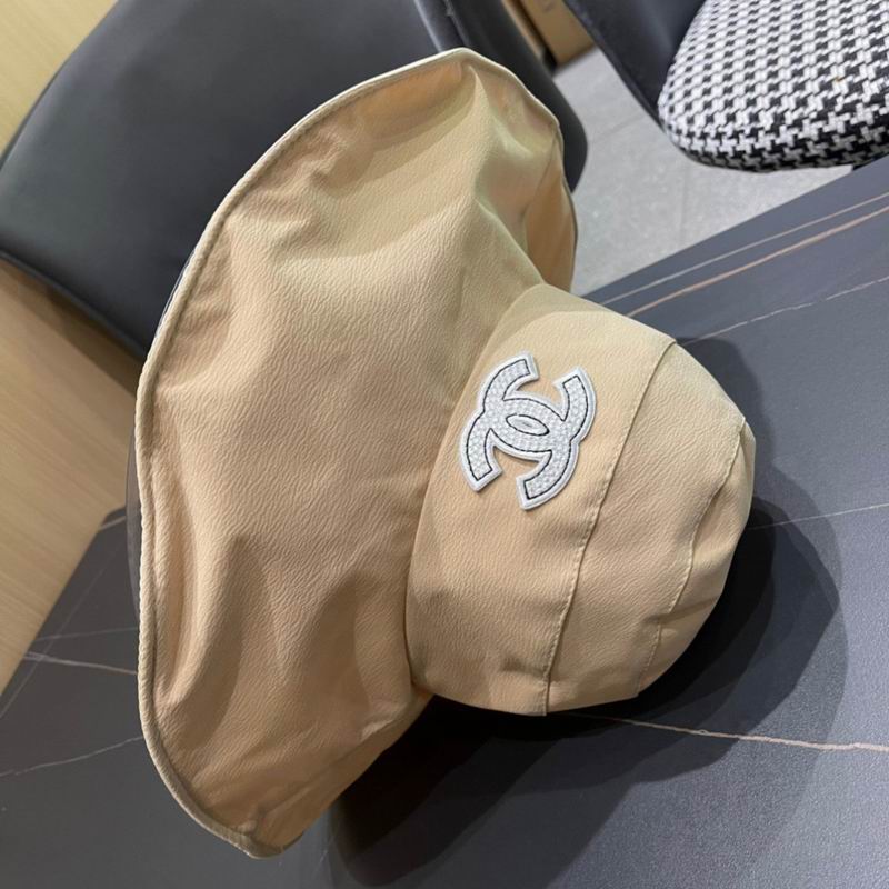 Chanel hat (1002)