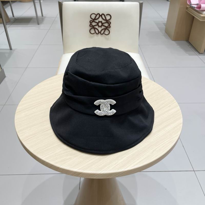 Chanel hat (1029)