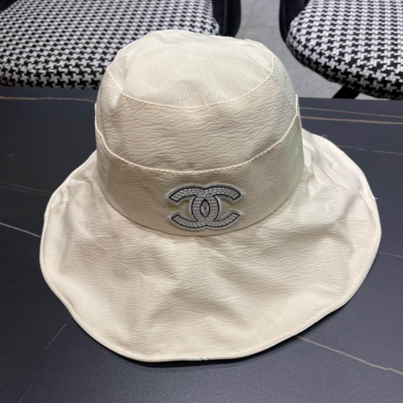 Chanel hat (1029)
