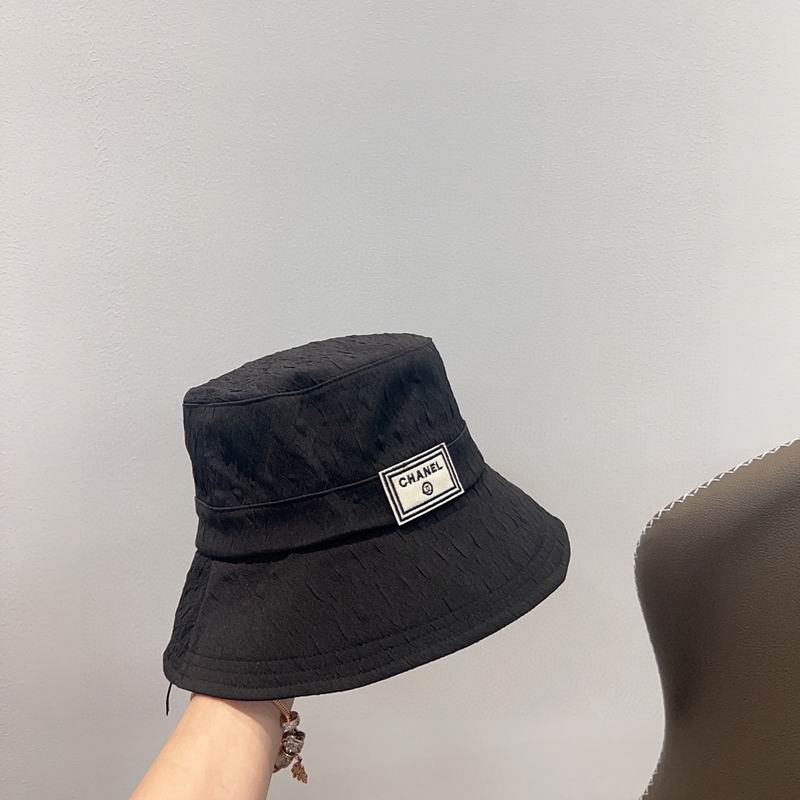 Chanel hat (212)
