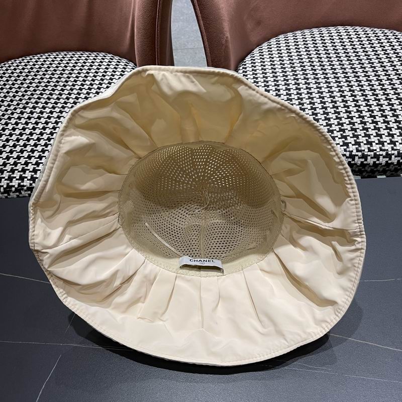 Chanel hat (421)