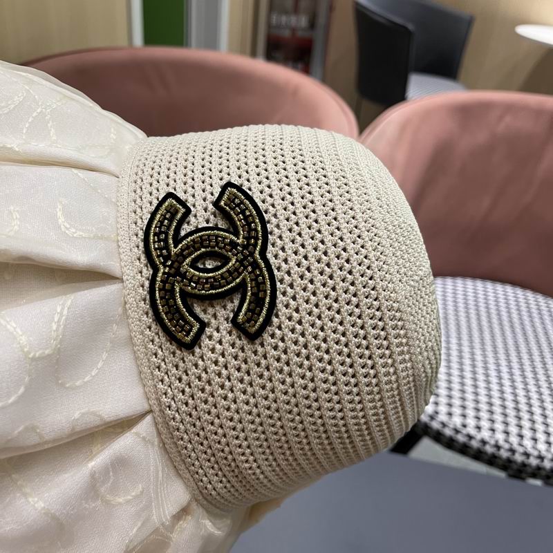 Chanel hat (423)