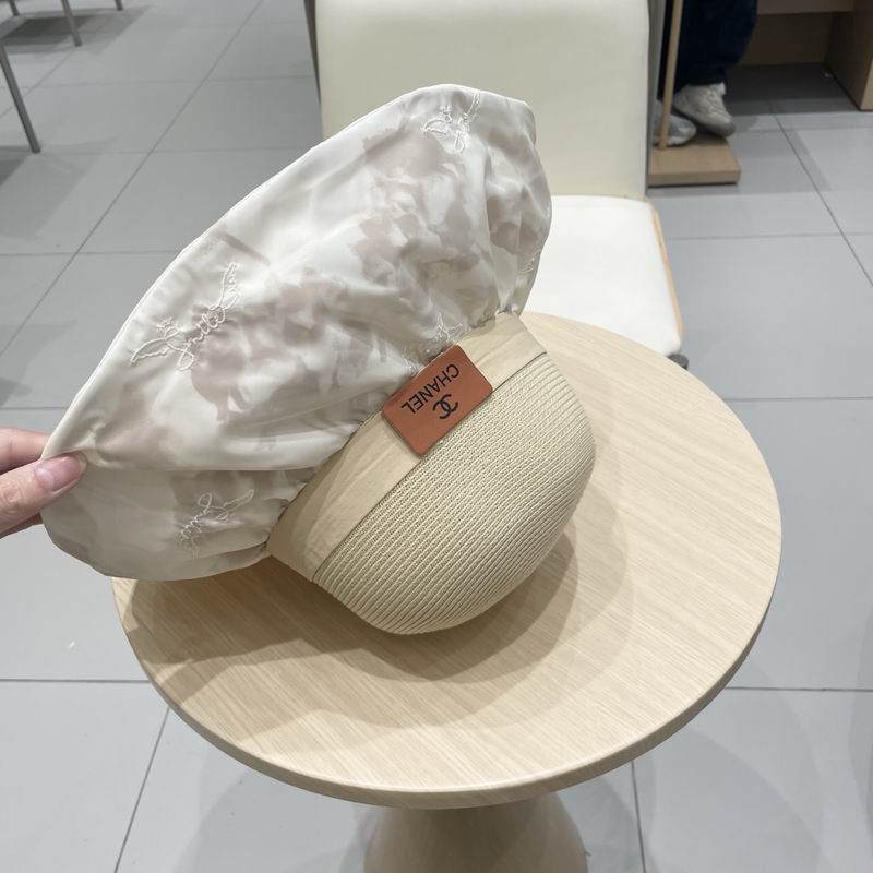 Chanel hat (558)