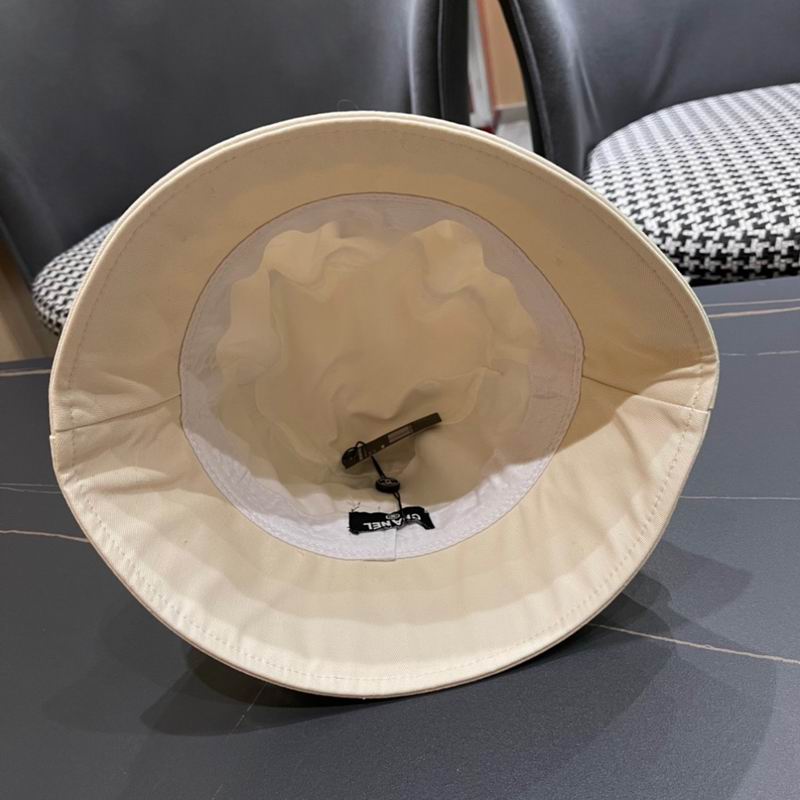 Chanel hat (601)