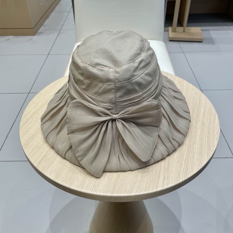 Chanel hat (724)