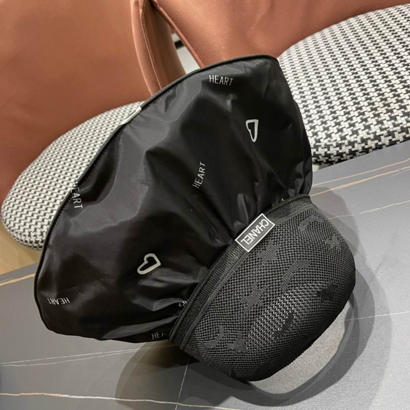 Chanel hat (756)