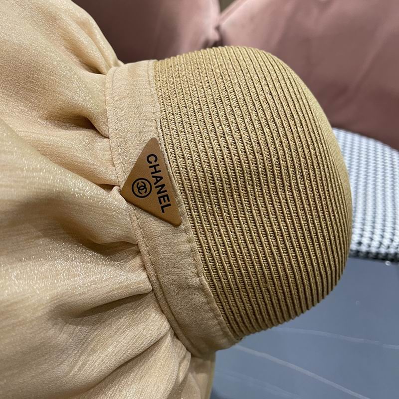 Chanel hat (812)