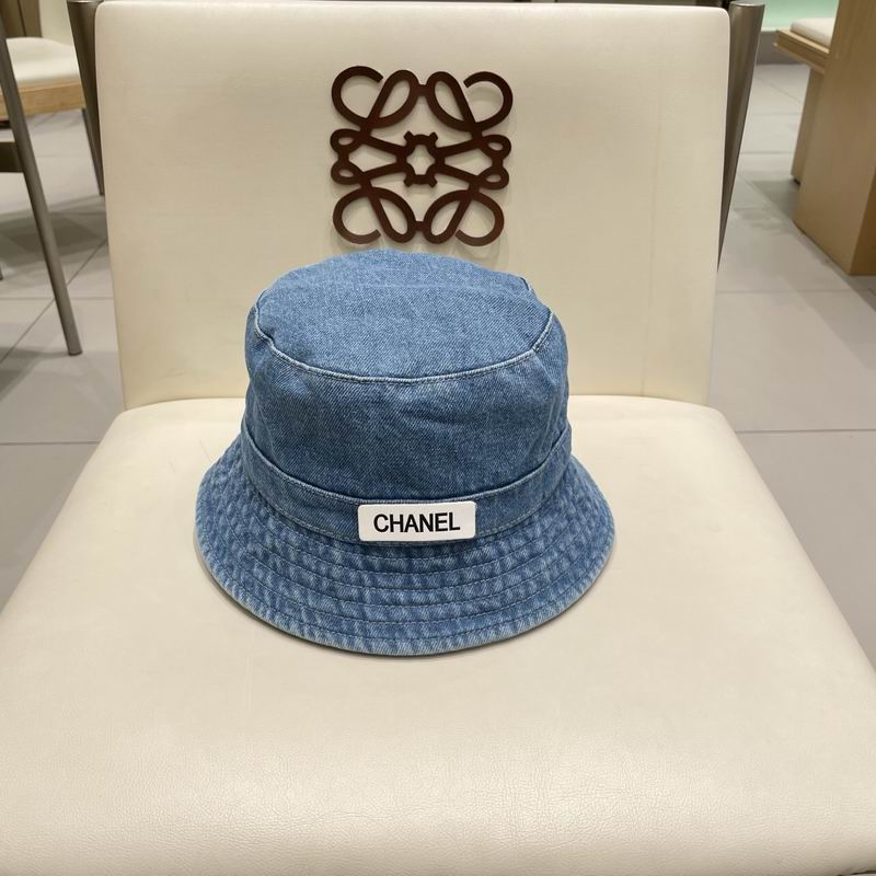 Chanel hat (821)