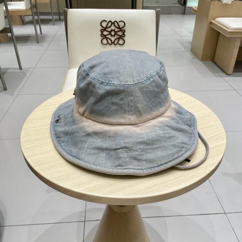 Chanel hat (906)