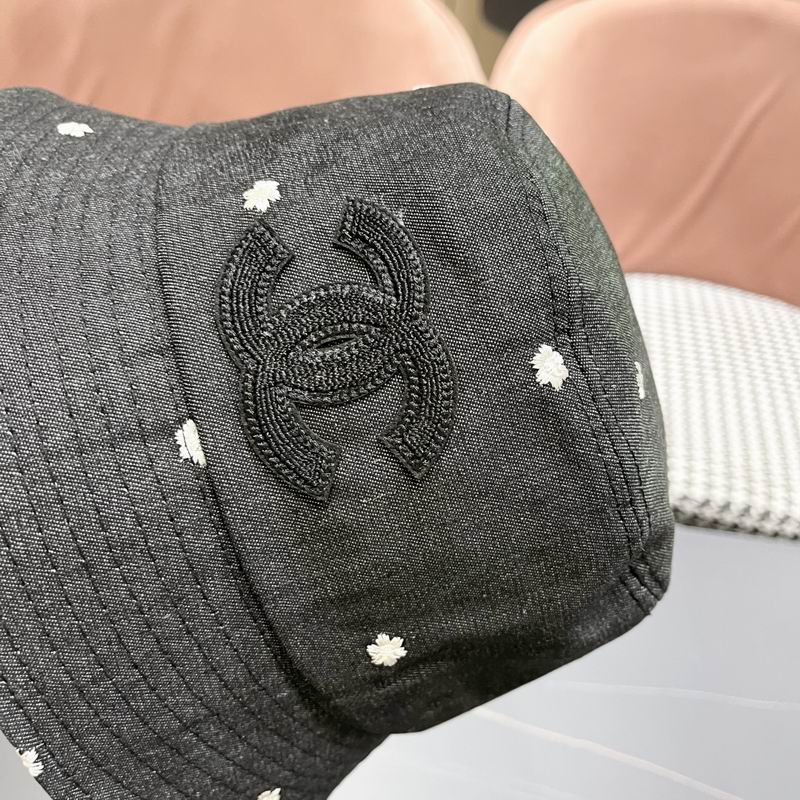 Chanel hat (980)
