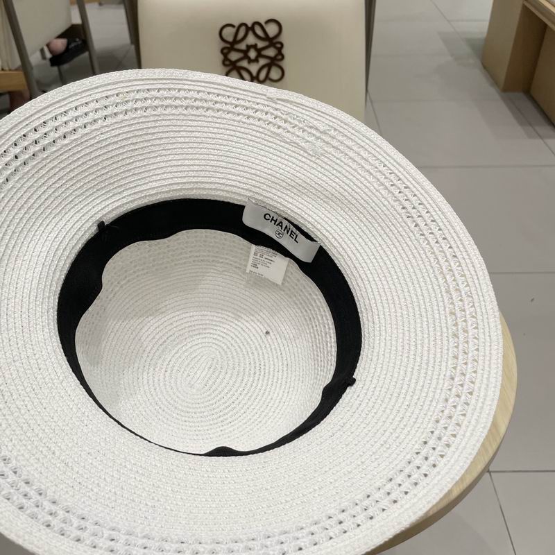 Chanel top hat (1022)