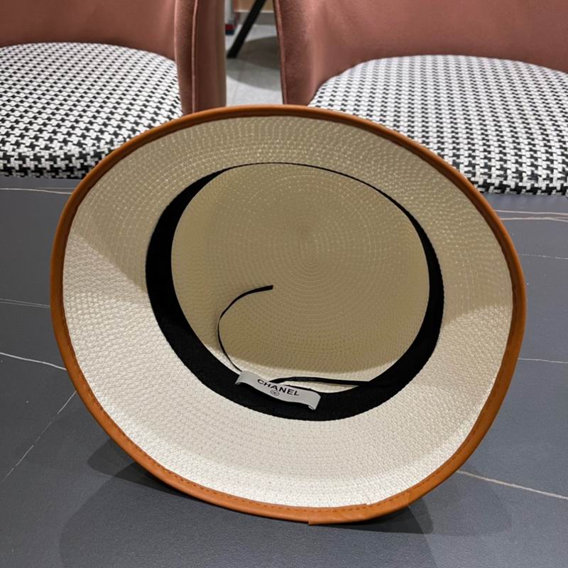 Chanel top hat (1072)