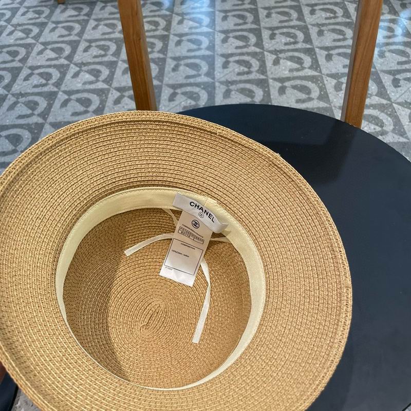 Chanel top hat (165)