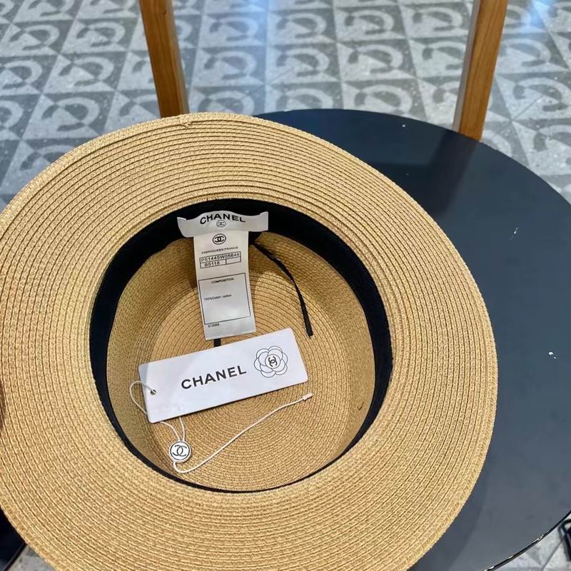 Chanel top hat (192)
