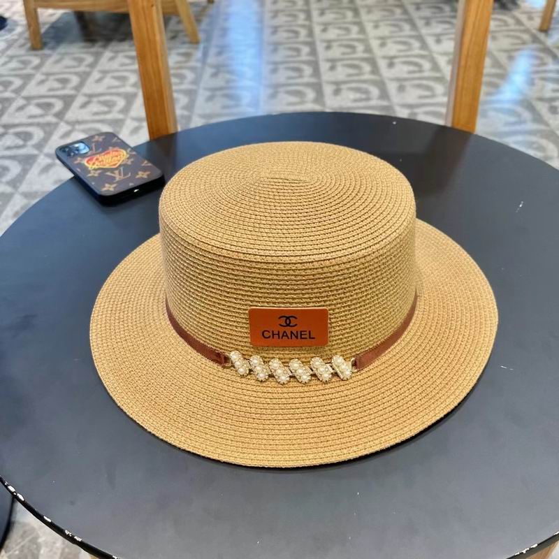 Chanel top hat (200)