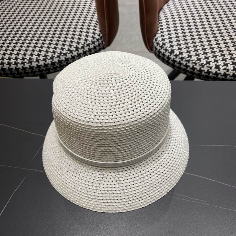 Chanel top hat (252)