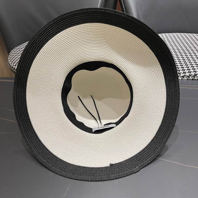 Chanel top hat (252)