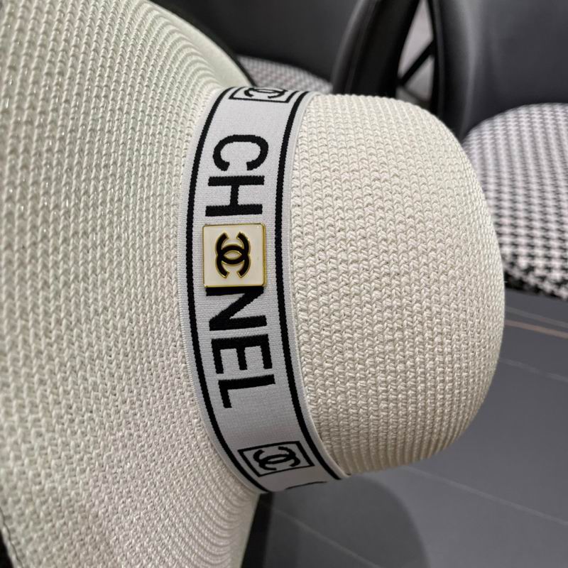 Chanel top hat (255)