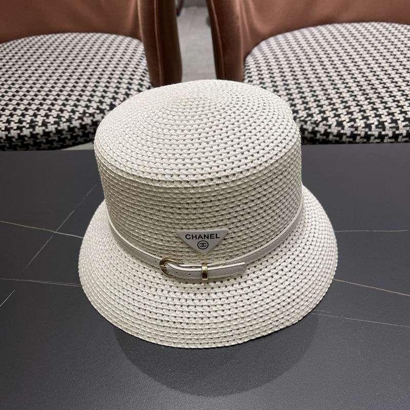 Chanel top hat (256)