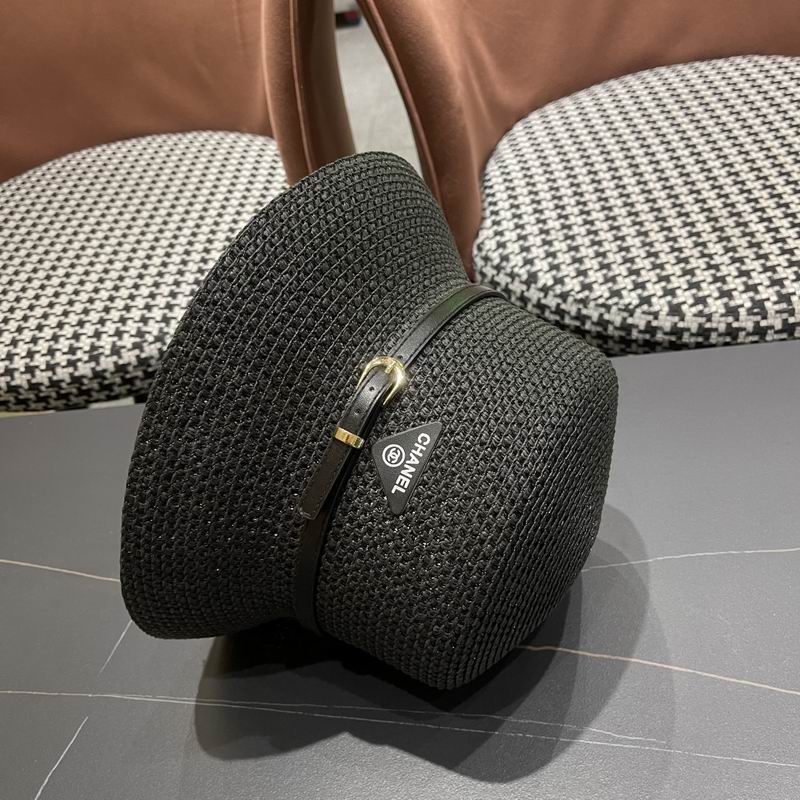 Chanel top hat (270)