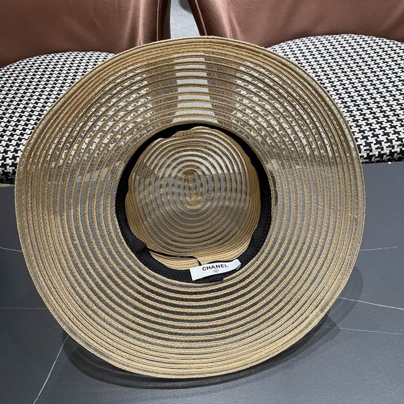 Chanel top hat (302)