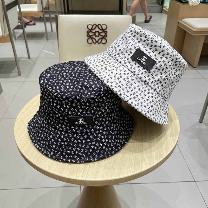 Chanel top hat (311)