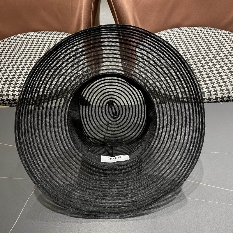 Chanel top hat (313)